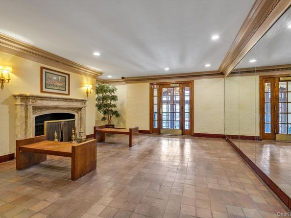 6 Burns Street 318, Forest Hills NY 11375