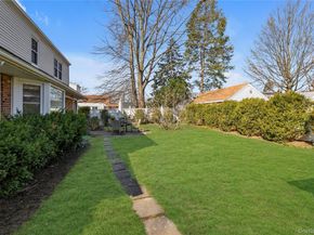 376 1st Street, Mineola NY 11501