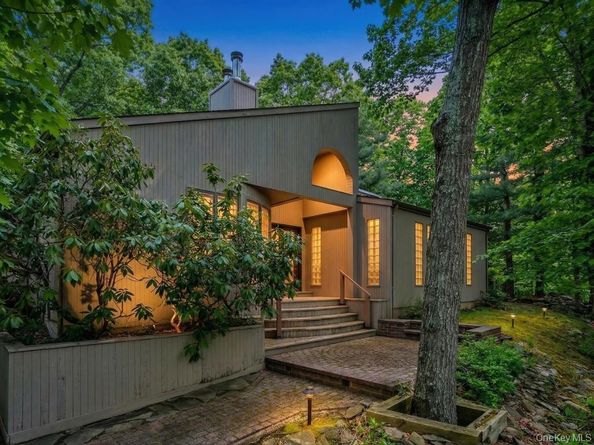 1 Audubon Gate, Miller Place NY 11764