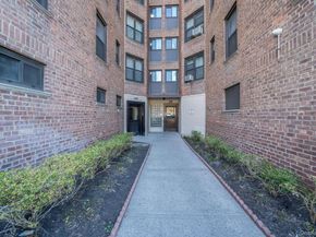 83-85 Woodhaven Boulevard 3L, Woodhaven NY 11421