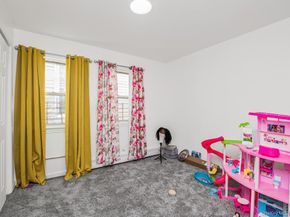 819 E 223rd Street, Bronx NY 10466