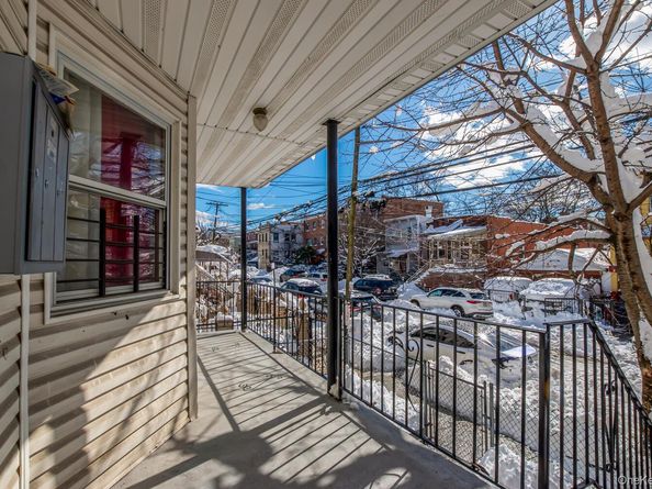 819 E 223rd Street, Bronx NY 10466