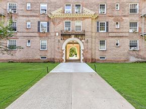 51-40 30th Avenue 5B, Woodside NY 11377