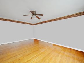 51 Lincoln Avenue D22, Rockville Centre NY 11570