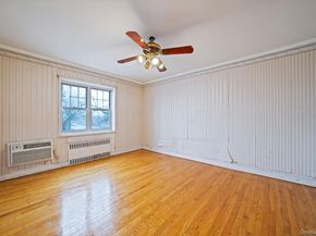 51 Lincoln Avenue D22, Rockville Centre NY 11570