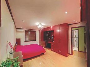 12304 6th Avenue, College Point NY 11356