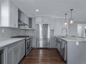 19947 22nd Avenue UPPER, Whitestone NY 11357