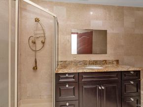 84 Horton Place, Syosset NY 11791