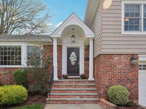 137 Weyford Terrace, Garden City NY 11530