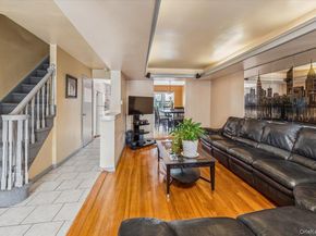 228 Calhoun Avenue, Bronx NY 10465