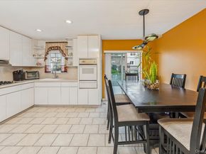 228 Calhoun Avenue, Bronx NY 10465