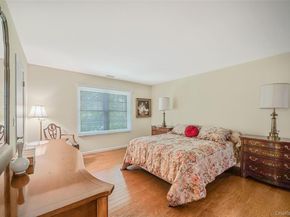 200 Lakebridge Drive N, Kings Park NY 11754