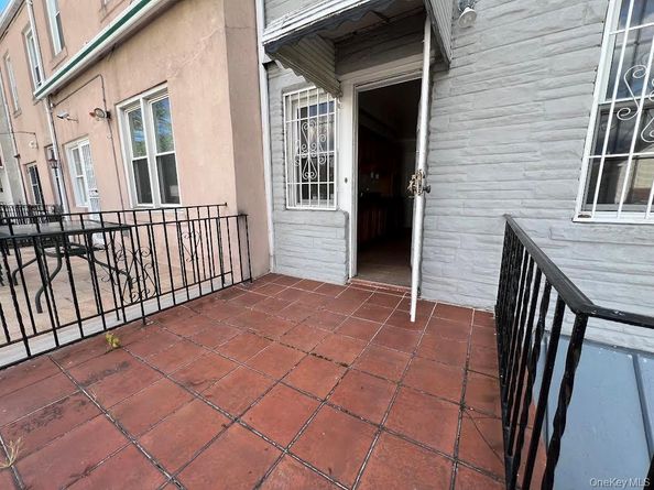 62-53 83rd Street, Middle Village NY 11379