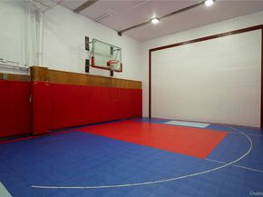 200 Diplomat Drive 8B, Mount Kisco NY 10549