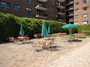 200 Diplomat Drive 8B, Mount Kisco NY 10549