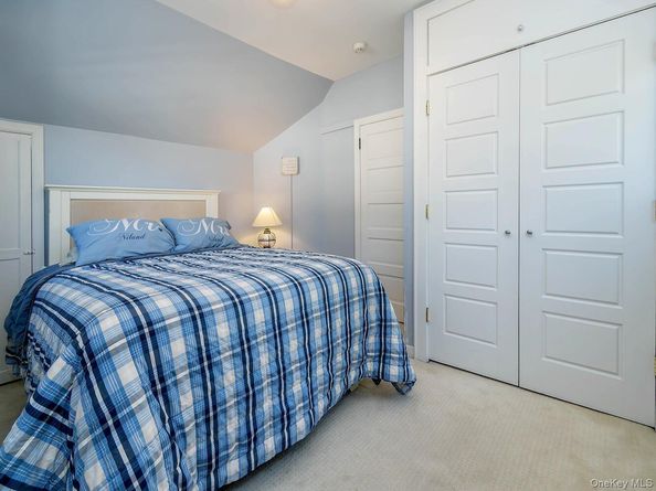 182 14th Avenue, Sea Cliff NY 11579