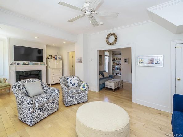 182 14th Avenue, Sea Cliff NY 11579