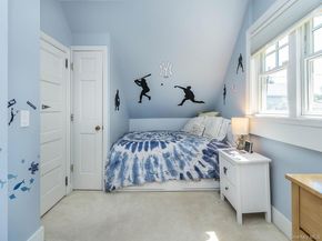 182 14th Avenue, Sea Cliff NY 11579