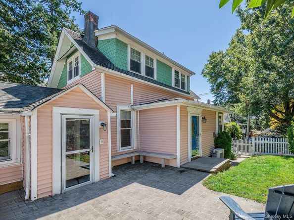 182 14th Avenue, Sea Cliff NY 11579