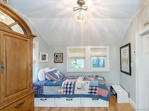182 14th Avenue, Sea Cliff NY 11579