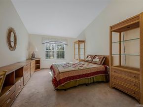 2555 Youngs Avenue 11D, Southold NY 11971