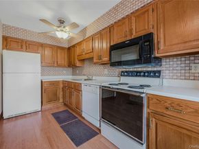 2555 Youngs Avenue 11D, Southold NY 11971