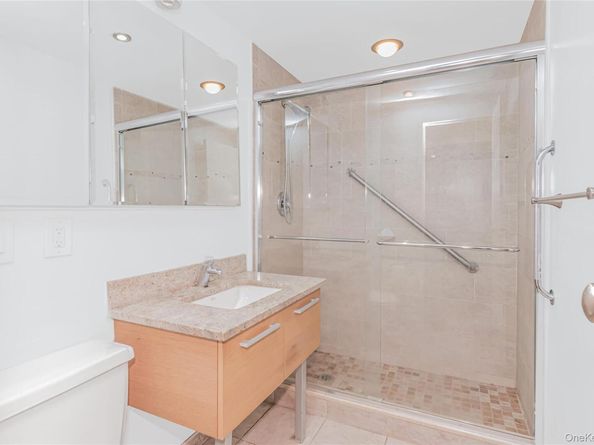 1155 Warburton Avenue 10E, Yonkers NY 10701