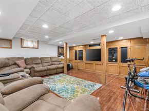 287 E Rockaway Road, Hewlett Harbor NY 11557