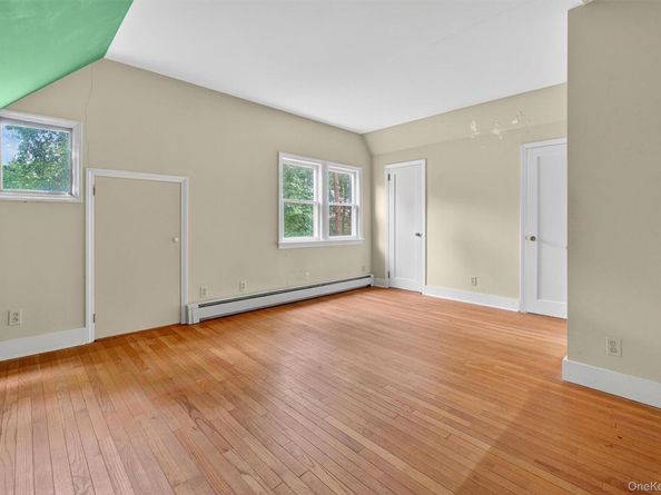 2906 Hyatt Street, Yorktown Heights NY 10598