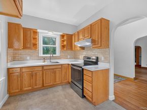 2906 Hyatt Street, Yorktown Heights NY 10598