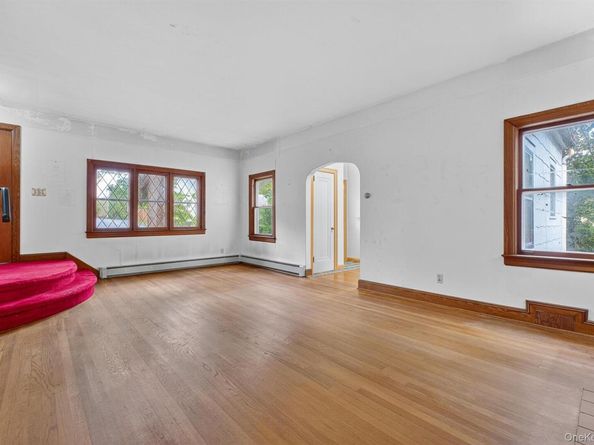2906 Hyatt Street, Yorktown Heights NY 10598