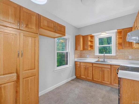 2906 Hyatt Street, Yorktown Heights NY 10598
