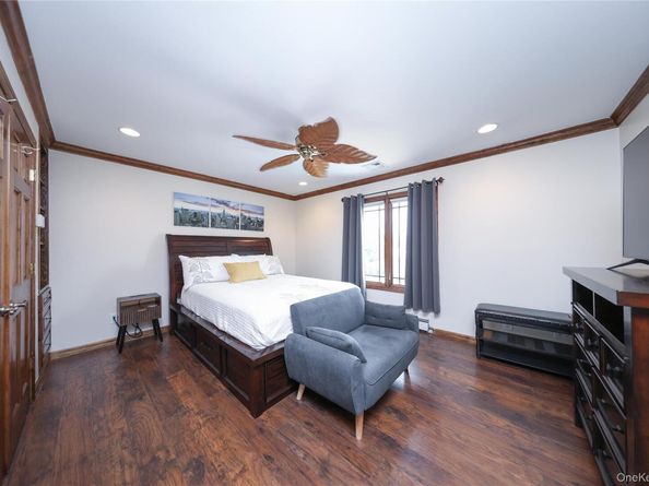 16315 86th Street, Howard Beach NY 11414