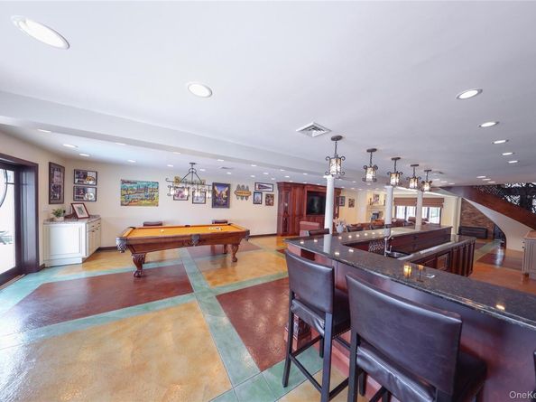 16315 86th Street, Howard Beach NY 11414