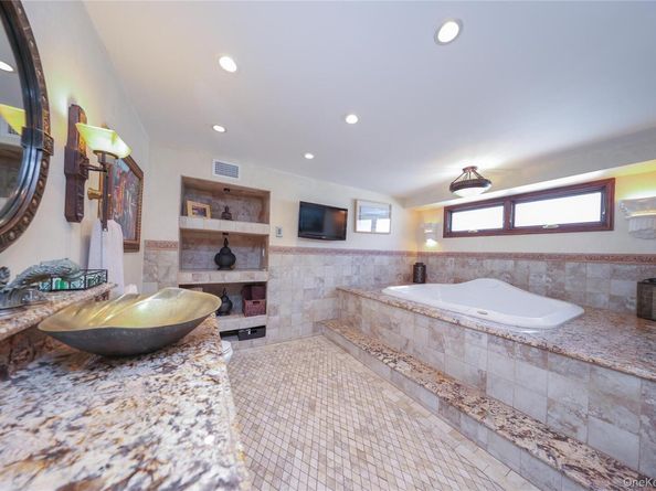 16315 86th Street, Howard Beach NY 11414