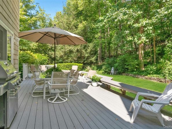 20 Pamela Place, Millwood NY 10546