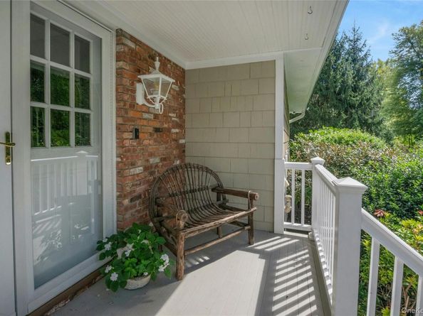 20 Pamela Place, Millwood NY 10546