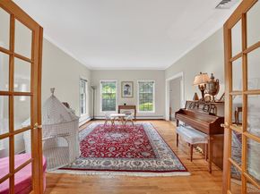 12 Veronica Court, Cortlandt Manor NY 10567