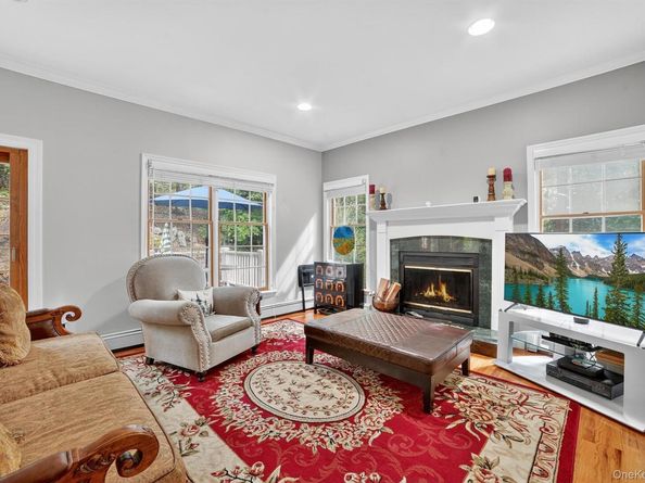 12 Veronica Court, Cortlandt Manor NY 10567