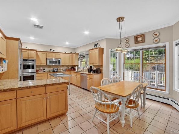 12 Veronica Court, Cortlandt Manor NY 10567