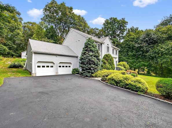 12 Veronica Court, Cortlandt Manor NY 10567