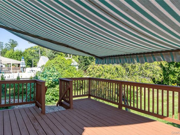 4129 Duff Place, Seaford NY 11783
