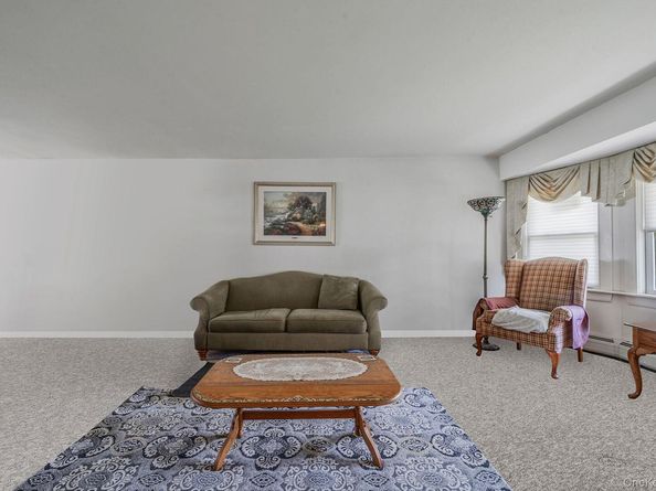 14 Lloyd Lane, Nesconset NY 11767