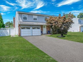 14 Lloyd Lane, Nesconset NY 11767