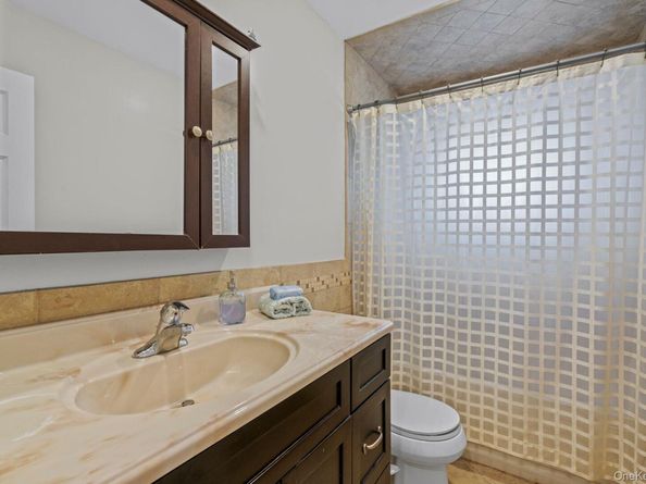 114 Seaman Road, Jericho NY 11753