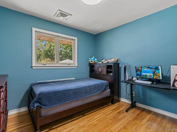 114 Seaman Road, Jericho NY 11753