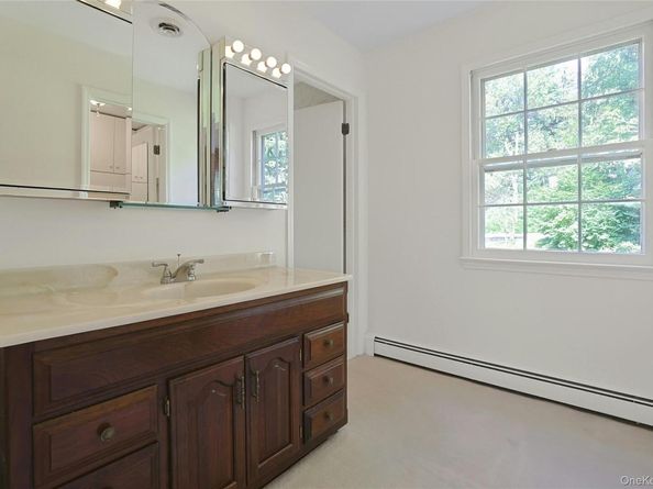 2 Creighton Lane, Briarcliff Manor NY 10510