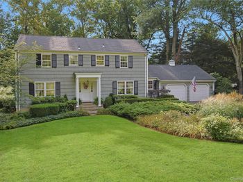 2 Creighton Lane