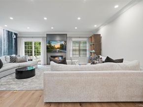 23 The Preserve, Woodbury NY 11797