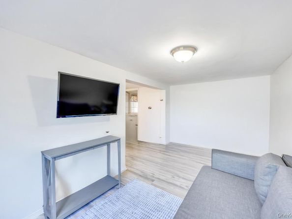 338 Stewart Avenue, Bethpage NY 11714